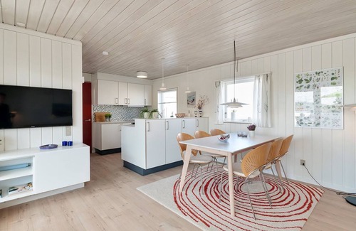 Rødhus House | "Ara" - 700m from the sea by Interhome