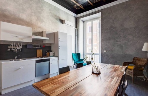 Navona Apartment | Ara Pacis Enchanting Apartment