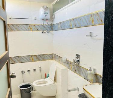 Rajpipla House | Aradhya Home Stay nearest by Statue of unity