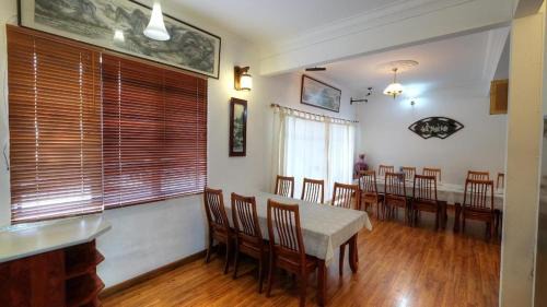 Tanah Rata House | Aravilla - Sleeps Up to 26 Pax