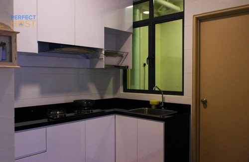 Taman Daya Apartment | ARC @ Austin Hill by Perfect Host
