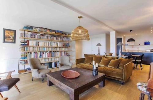 Trouville-sur-Mer House | Arc-en-Ciel, architect-designed villa, sea view, garden, terrace, beach, station