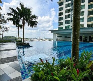 Taman Daya Apartment | ARC swimming pool Musliim homestay JB