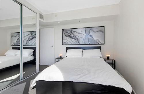 Brisbane Central Business District Apartment | Arcade In The Sky- Views Games & Vibes