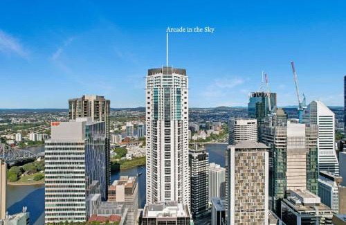 Brisbane Central Business District Apartment | Arcade In The Sky- Views Games & Vibes