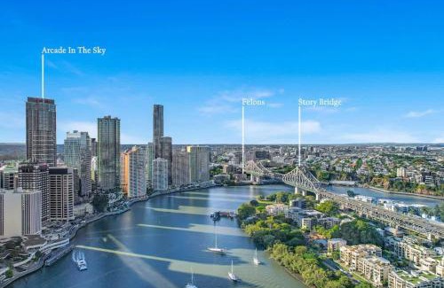 Brisbane Central Business District Apartment | Arcade In The Sky- Views Games & Vibes