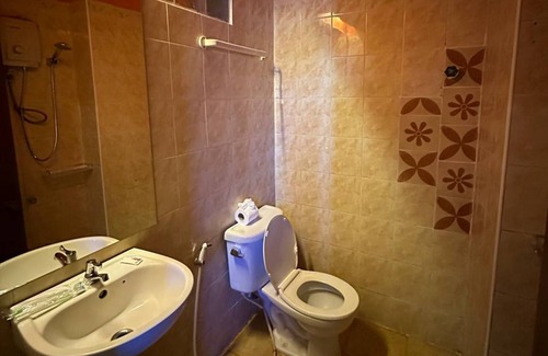 Siem Reap House | Archaic House