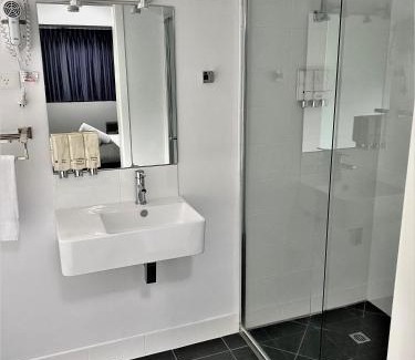 Rockhampton Hotel | Archer Park Motel