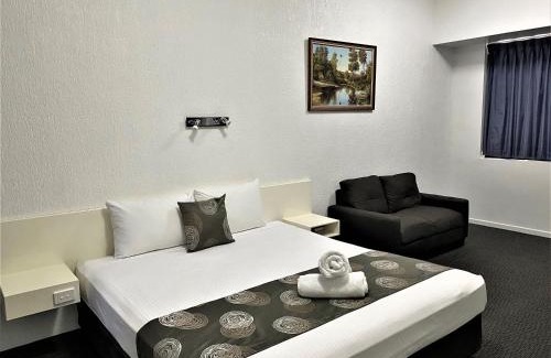 Rockhampton Hotel | Archer Park Motel