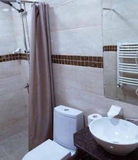 Stepantsminda House | Archil and Nino Gigauri Guest House