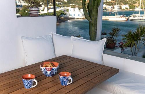 Vathi Apartment | Archipelago Sifnos - Seaside Accommodation
