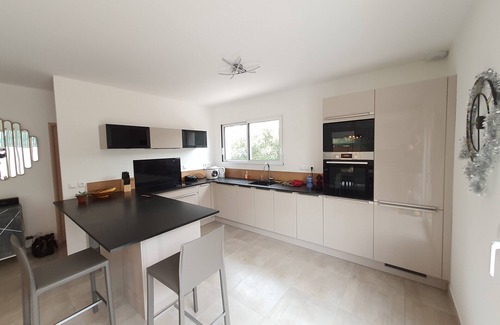 Bandol Villa | ARCHITECT'S VILLA 4 Rooms Sleeps 6