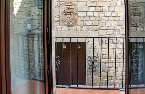 Ubeda Apartment | Arco de las descalzas