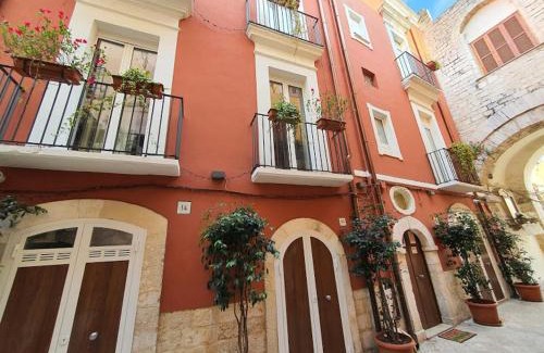 Old Town House | Arco Della Neve Guest House