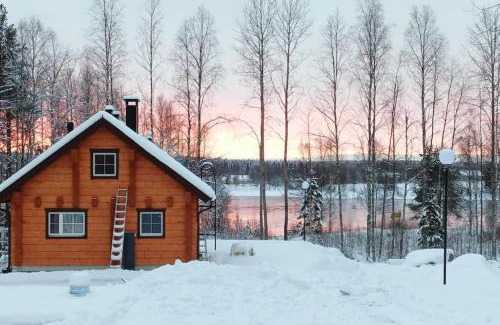 Rovaniemi Ski Chalet | Arctic log house Hirvas