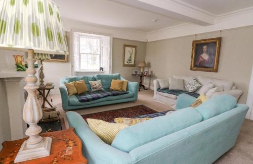 Oban House | Ardchattan Manse