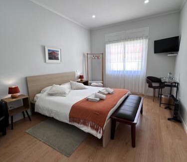 Vila do Bispo Bed & Breakfast | Ardmar B&B