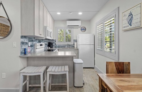 Captiva Cottage | Are you looking for a quaint fishing village in the heart of Captiva Island? - Jensen's Cottage #06