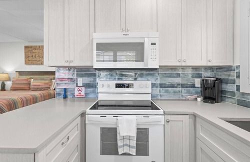 Captiva Cottage | Are you looking for a quaint fishing village in the heart of Captiva Island? - Jensen's Cottage #06