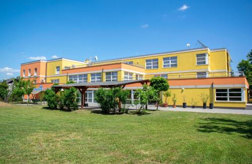 Balatonmariafurdo Hotel | Arkánum Hotel