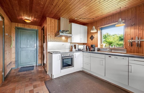 Vemb House | "Arlin" - 380m to the fjord by Interhome