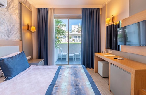 Kemer Resort | Armas Gul Beach - All Inclusive
