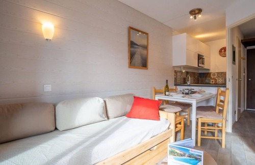 Reberty Apartment | Armoise 32 by Interhome