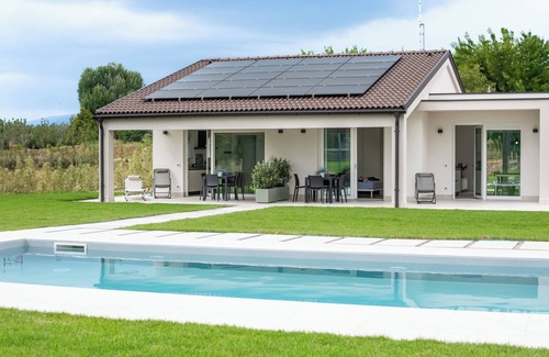 Borgo Milano Apartment | Armonia Suites - Aria -Relax & Nature Just Minutes from Verona