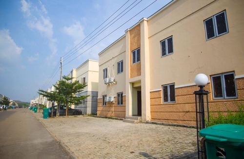 Abuja Apartment | ARO | Classic 2BED Apartment (Lifecamp, Abuja)