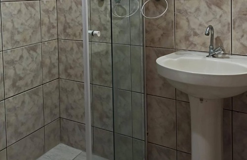 Centro Cabin | Arraial do Cabo - Apt 04 - Brisas do Farol - Economical Rent