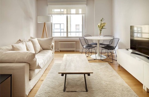 San Sebastian Centro Apartment | Arrasate 2 by FeelFree Rentals