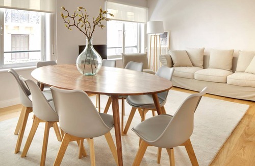 San Sebastian Centro Apartment | Arrasate 3 by FeelFree Rentals