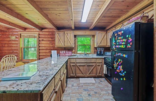 Jasper House | Arrowhead: 4 BR, 2 BA House in Jasper, Sleeps 12