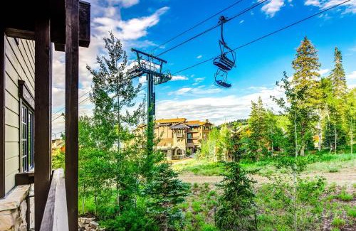 Empire Pass Apartment | Arrowleaf at Empire Pass