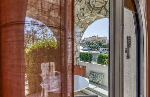 Empuriabrava House | Art- Apartamentos Revilla Tacke H