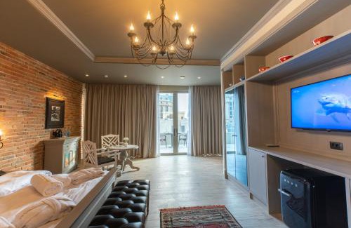 Baku Old Town Hotel | Art Club