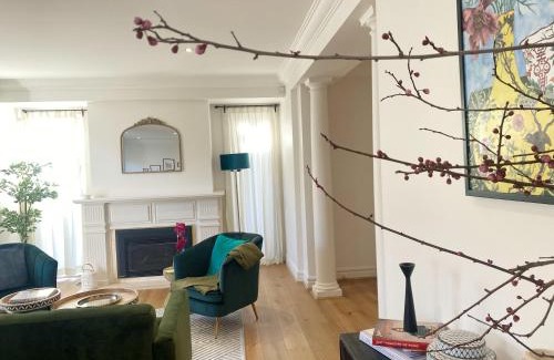 Toorak House | Art Deco in Toorak