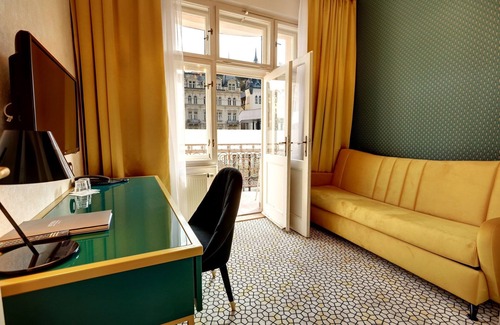 City Centre Hotel | Art Deco WOLKER by ASTORIA Hotel & Medical Spa