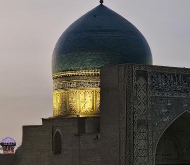 Bukhara Hotel | Art Suzani