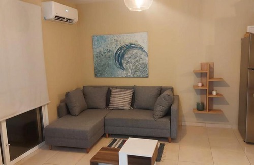 Tersefanou Apartment | Artemis Panorama Chic Getaway