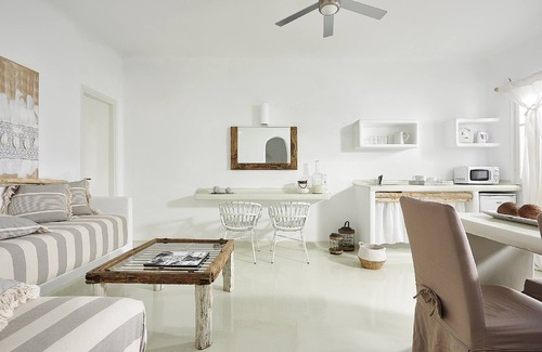 Milos Resort | Artemis Seaside Resort