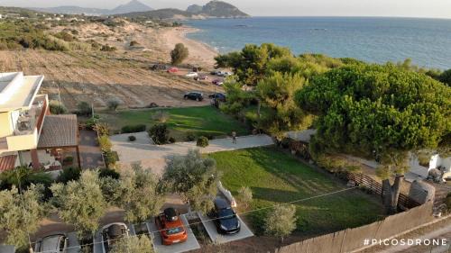 Pylos-Nestoras Apartment | Artemis Suites