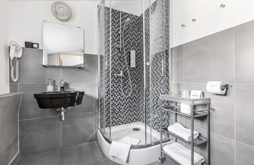 Nowa Praga Hotel | ARTHOTEL STALOWA 52