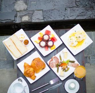 Chamkar Mon Bed & Breakfast | Arthur & Paul (Men Only Hotel)