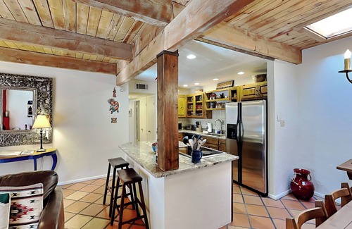 Northeast Santa Fe Condo | Artist Rd 7 | Cozy Fireplace, Pool Access, Centrally Located