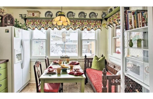 Coeur d'Alene House | Artist Retreat in downtown Coeurd’Alene.