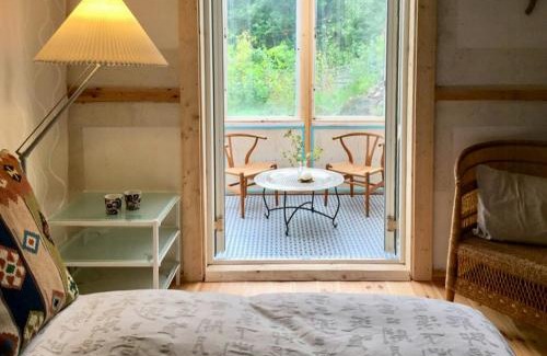 Broby Apartment | Artist Studio By Helge River In Skåne