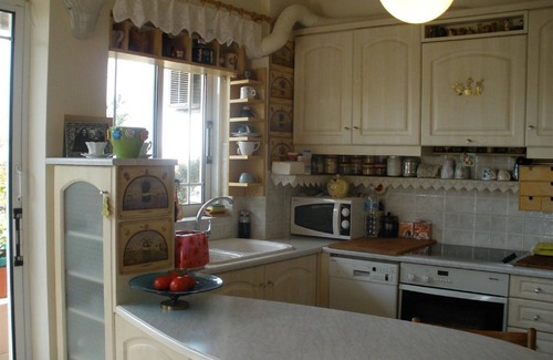 Nea Smirni Apartment | Artistic Penthouse - 10 min by tram from the beach & 20 min from Acropolis