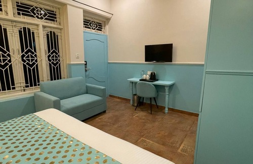 Varanasi Hotel | Artistik Abode