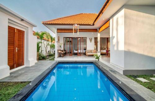 Kerobokan Villa | Arts Tamansari Villa Two-Bedroom Private Pool Kuta